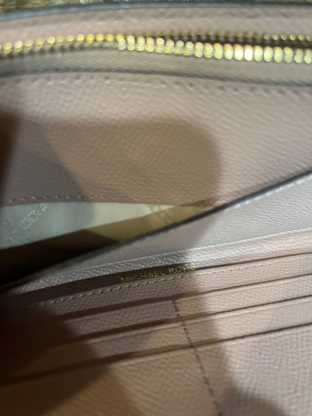 Michael Kors NWOT Blush Saffiano Leather Zip Wallet - Picture 5 of 7